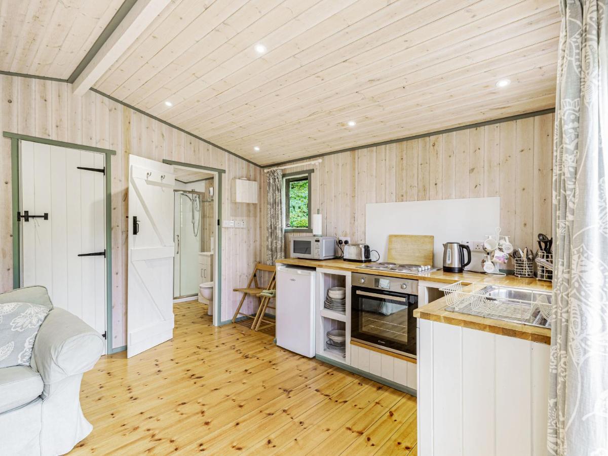 Lakeside Cabin Dunkeswell Exterior foto
